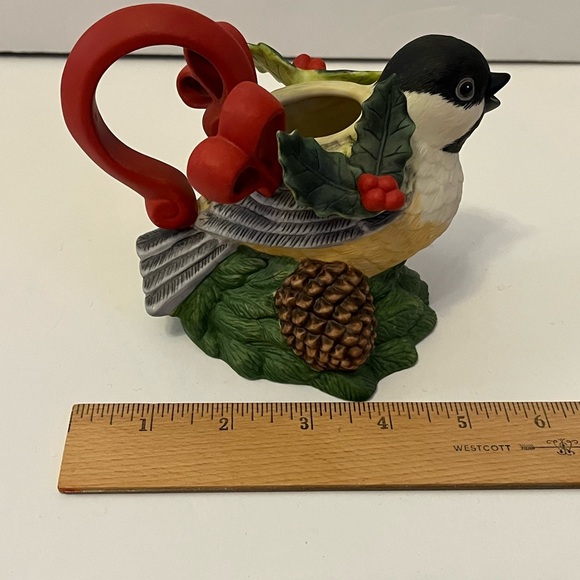 NWT-Lenox Winter Greetings Chickadee Creamer - Picture 8 of 9